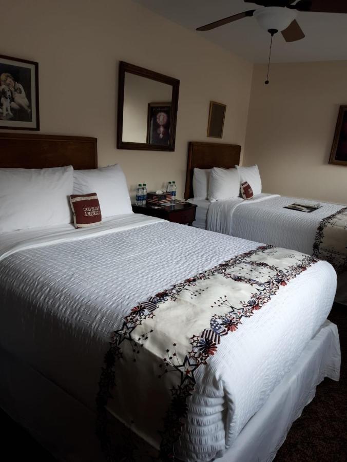 The Bent Elbow Hotel Silverton 외부 사진