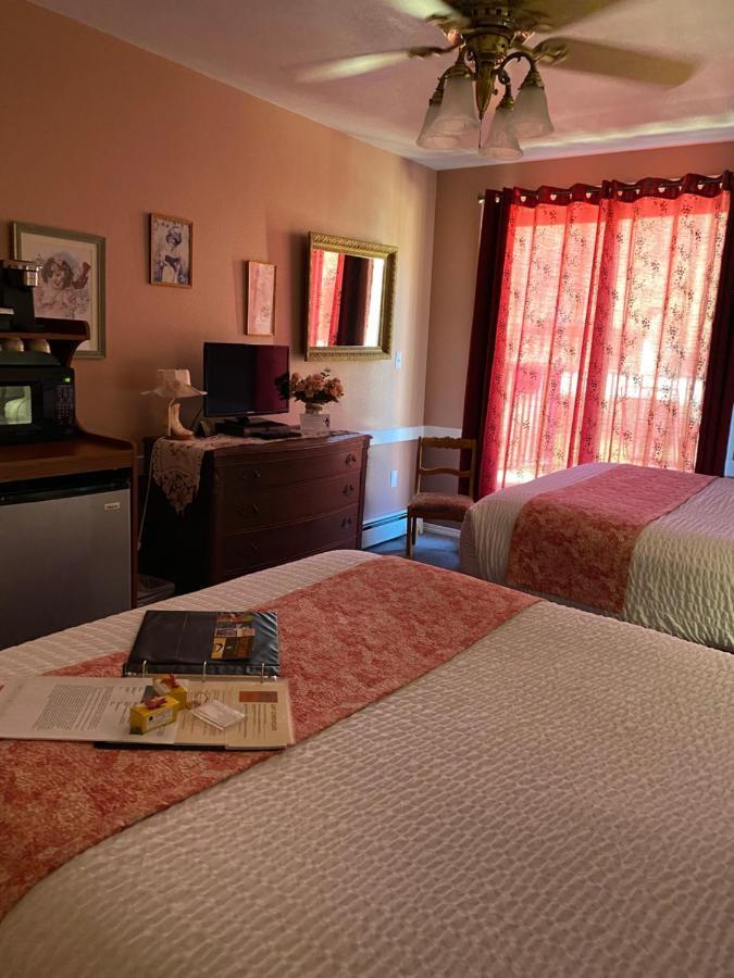 The Bent Elbow Hotel Silverton 외부 사진